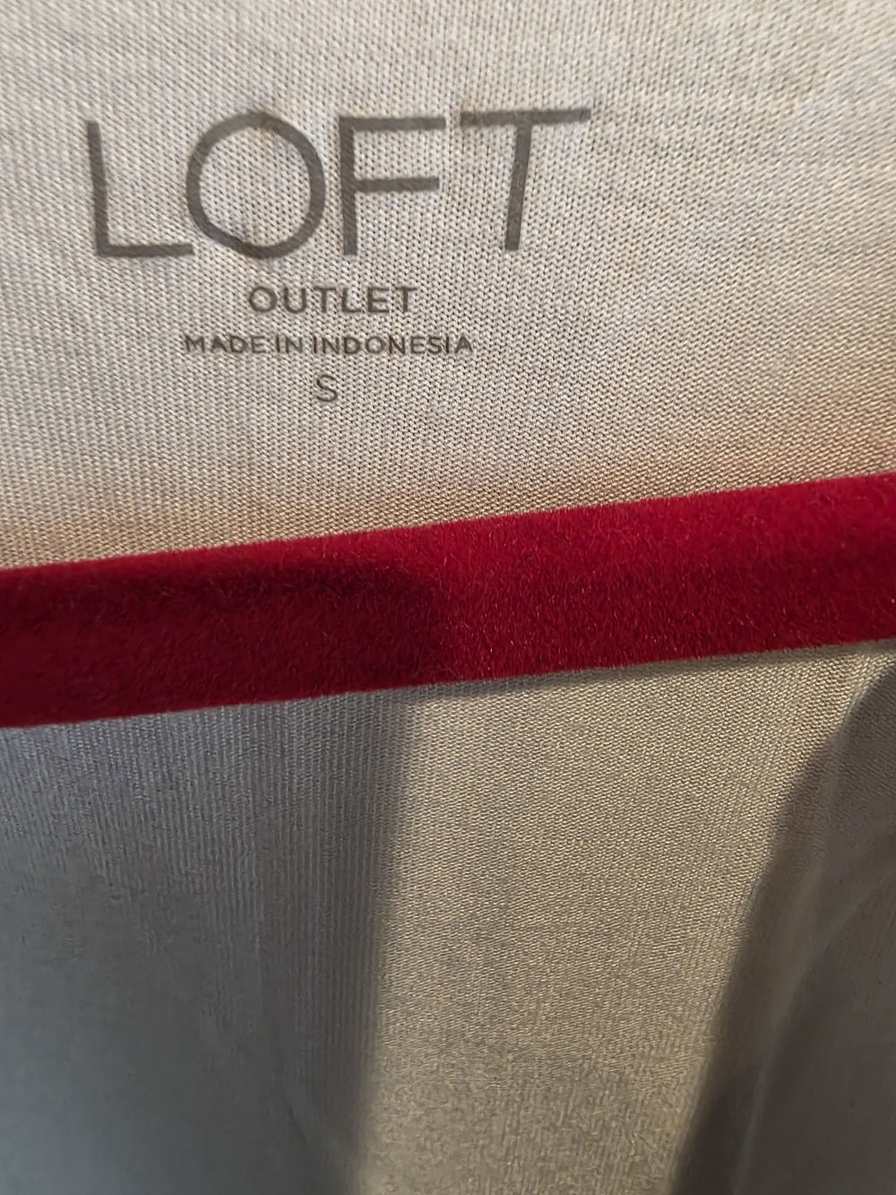 LOFT White Sleeveless Notch-Neck Camisole with Black & Red Elephant Motif Print - Picture 3 of 5